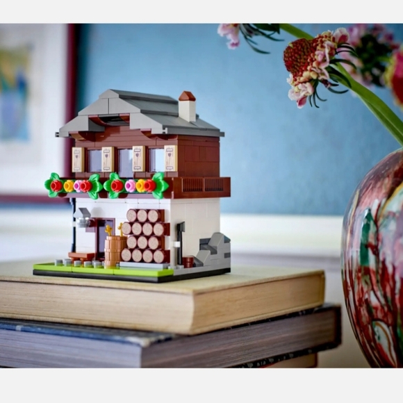 Lego Houses Of The World 3. Swiss Inspired NEW #40594 - Picture 5 of 5